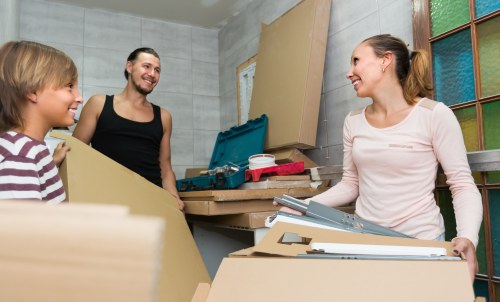 Local moving team handling access challenges in Knightsbridge