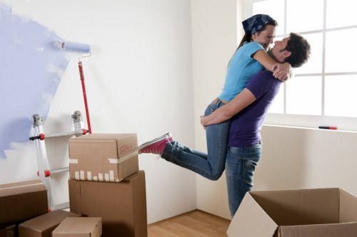 Moving truck support for apartments and offices in Knightsbridge